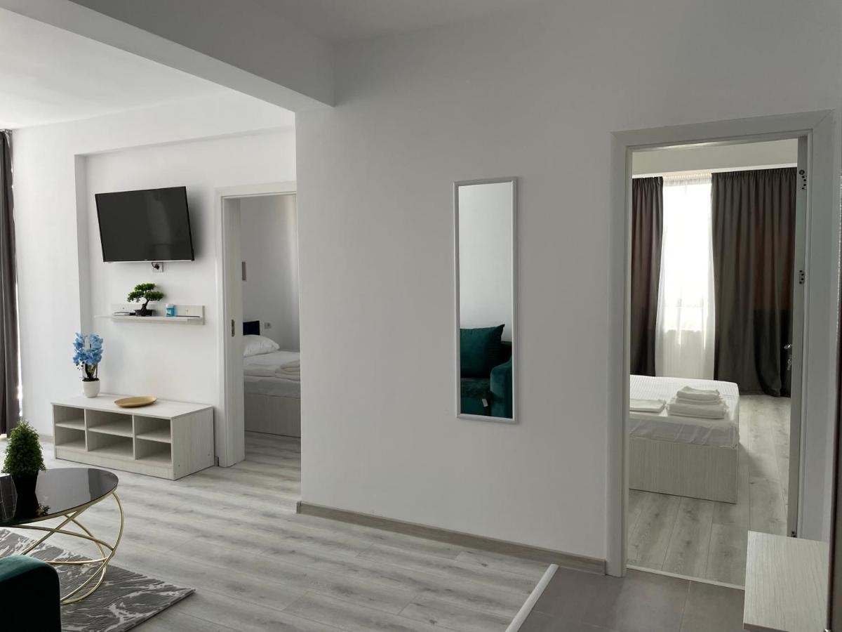 Aquazure Studio Residence Navodari Exterior photo