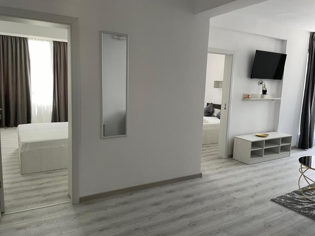 Aquazure Studio Residence Navodari Exterior photo